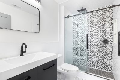 Functional Shower Spaces